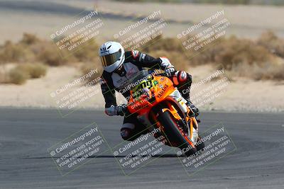 media/Mar-28-2022-Superbike Trackdays (Mon) [[b8603d0f67]]/Open Track Time/Turn 16/